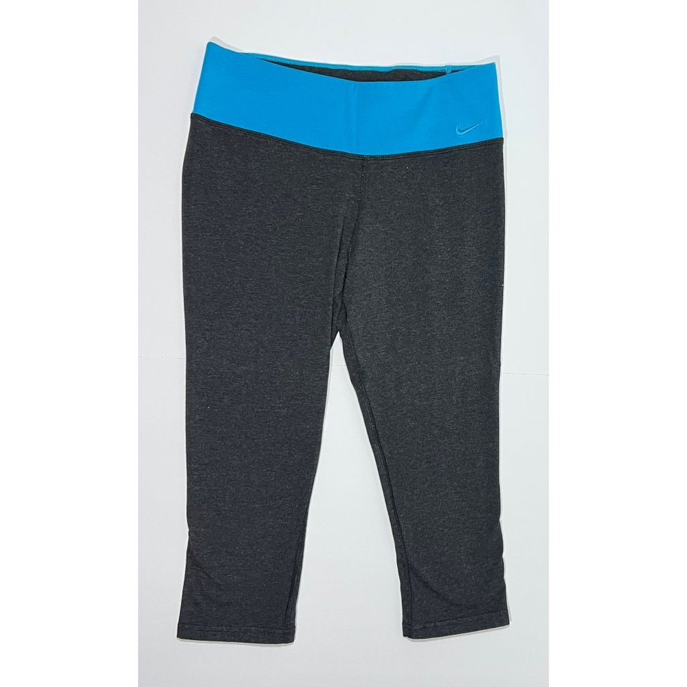 Nike Legend Crop